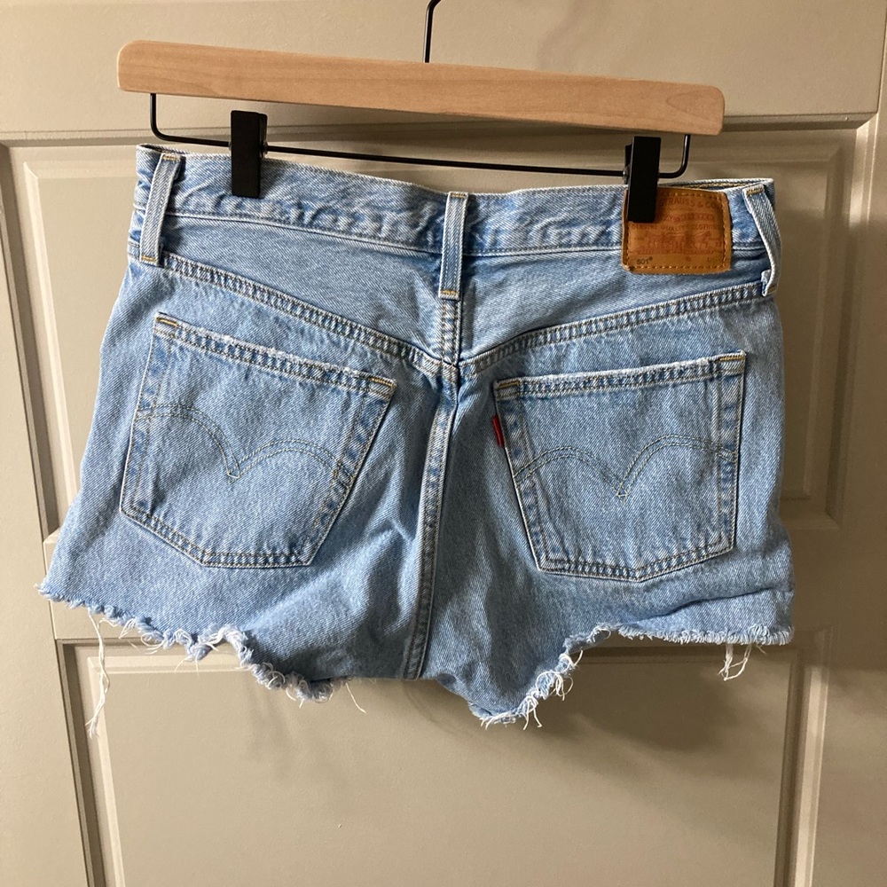 Levi’s 501 Original Shorts size 28